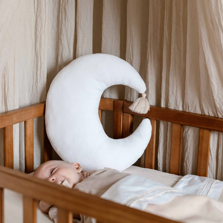 Fluwelen maan kussen - Poetree Kids